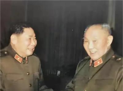 1941年10月，3万多日军向决死纵队指挥部所在沁源扑来，副司令员李聚奎与司令员