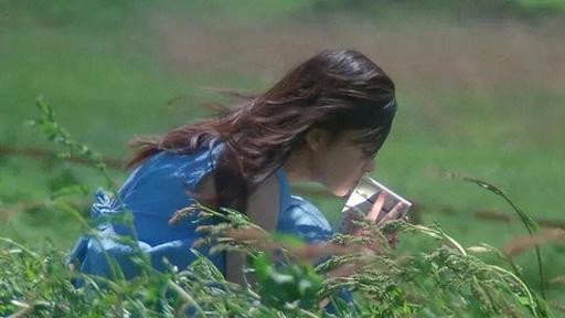 《四月物语》：如何用“形式美学”，将电影的纯爱主题发挥到极致