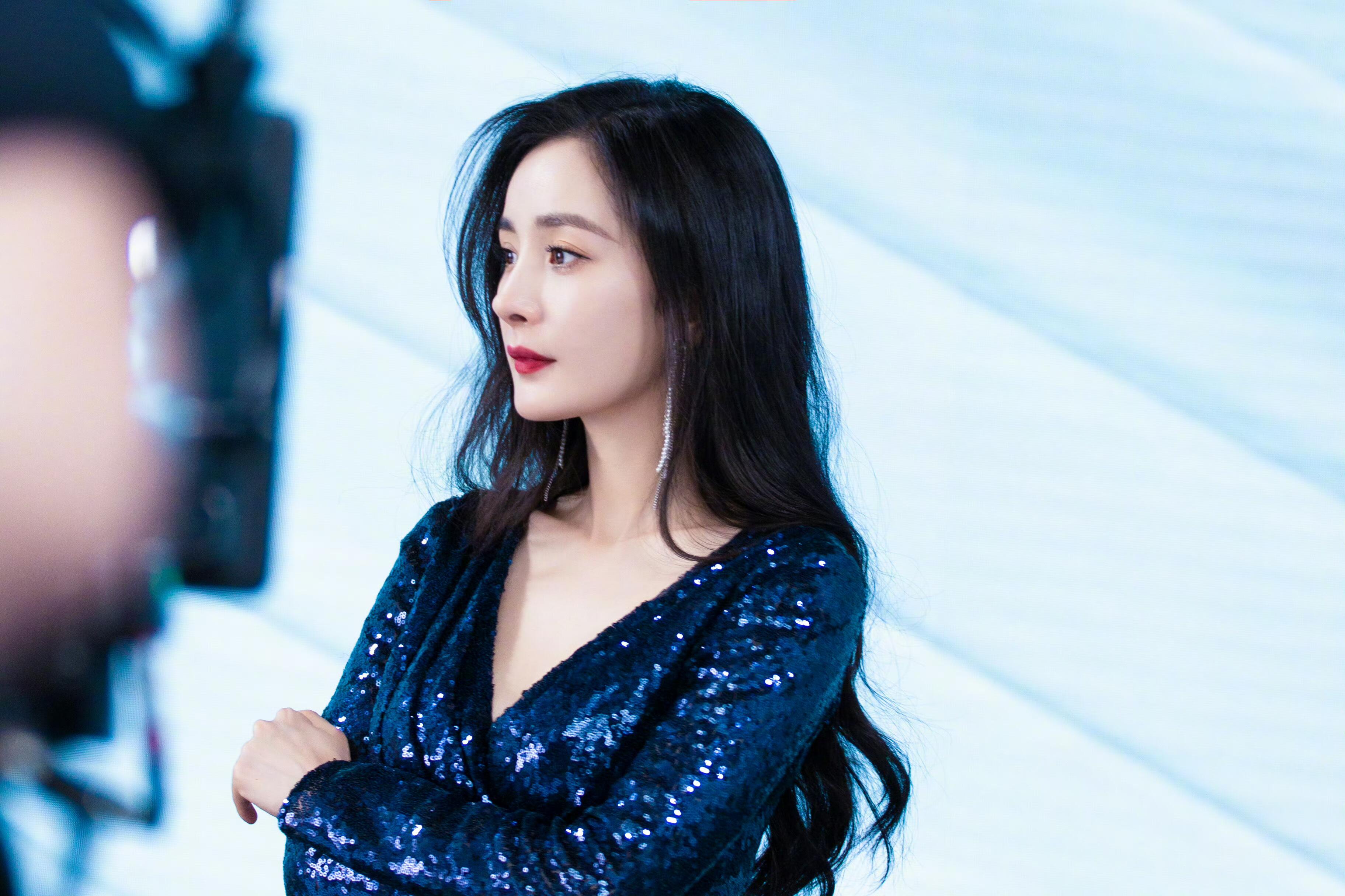 人间小姐姐
