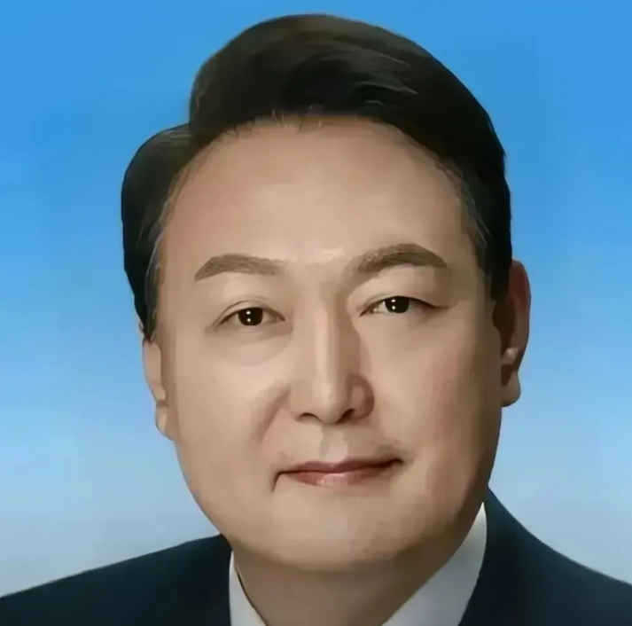 蓬佩奥成功了？全美多地出现大规模抗议，特朗普高兴得太早！

第一，这种大规模抗议