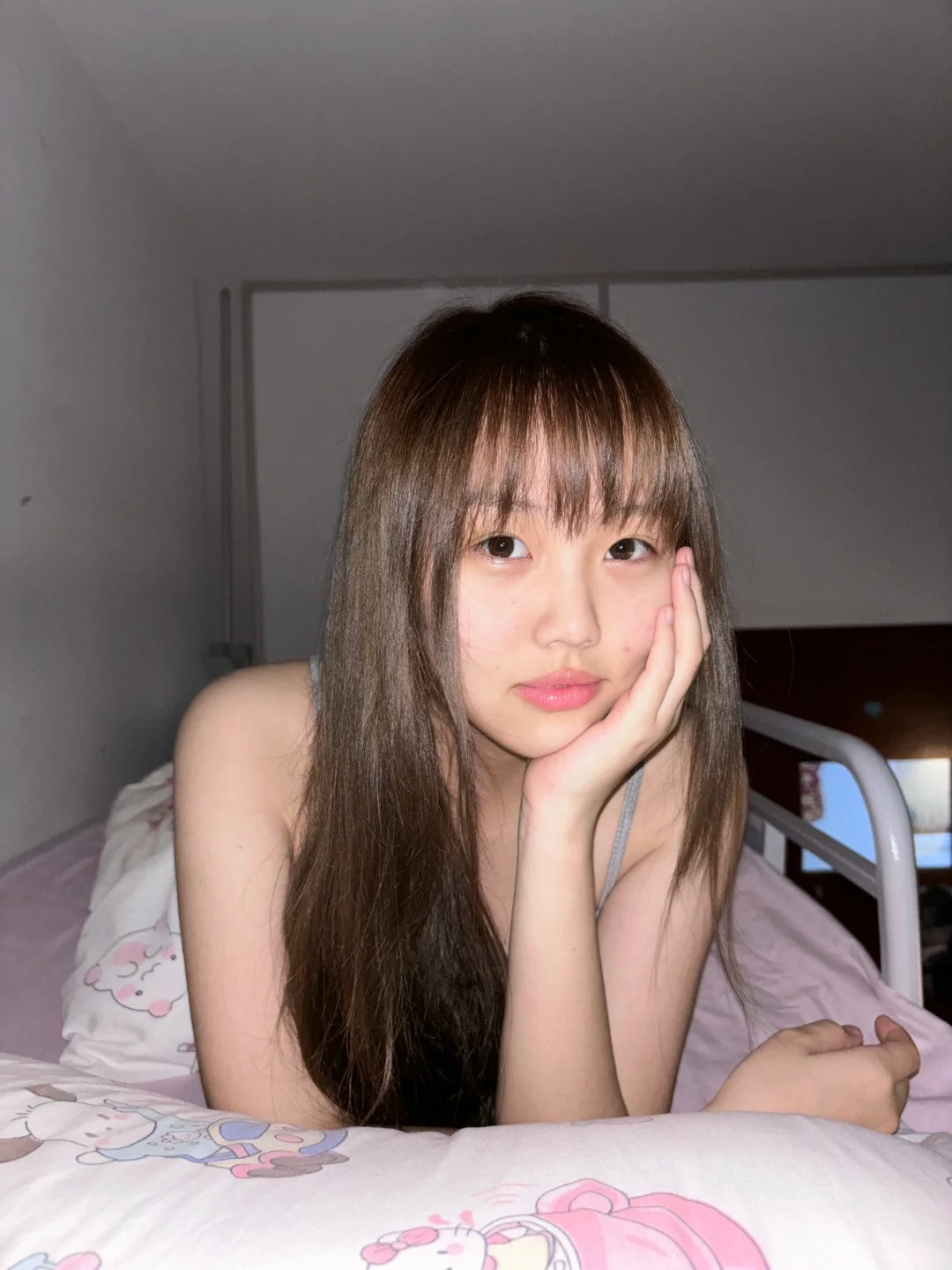 后置素颜长这样算丑吗😭