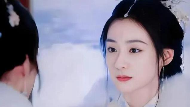 00 后胡连馨：颜值逆天却陷裸聊风波？20 分钟视频背后藏着什么？