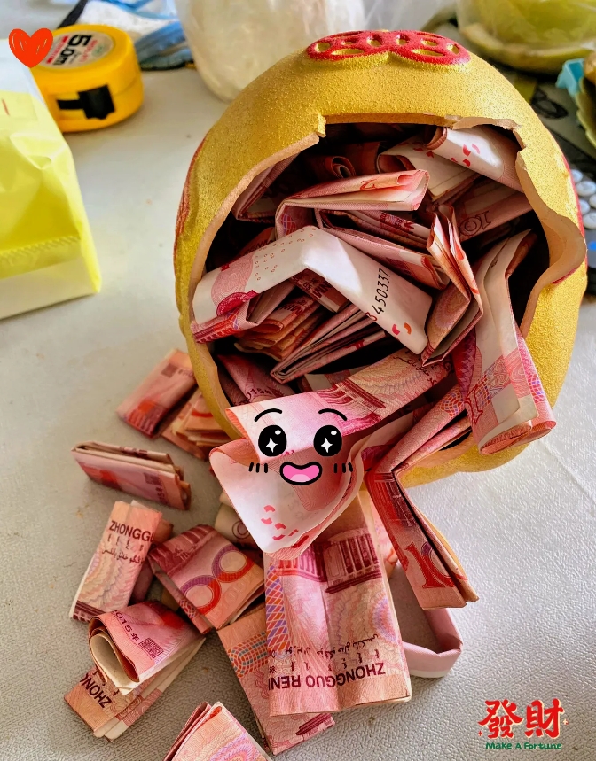 你们会瞒着老公或老婆存私房钱吗？

曾经我坚信夫妻就得一条心，金钱方面也不应有所