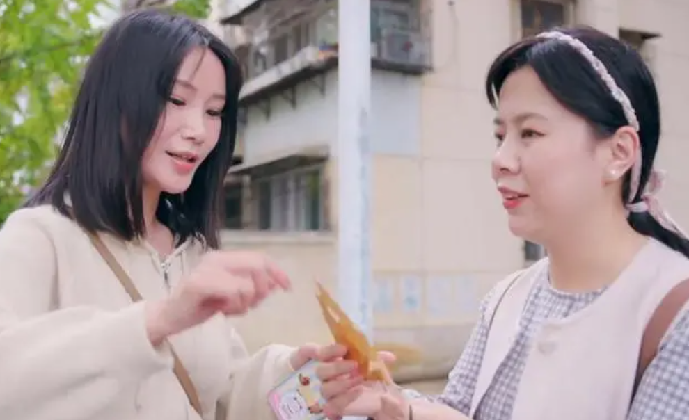盲人女博士给室友带饭走红，网友直呼“太励志”！