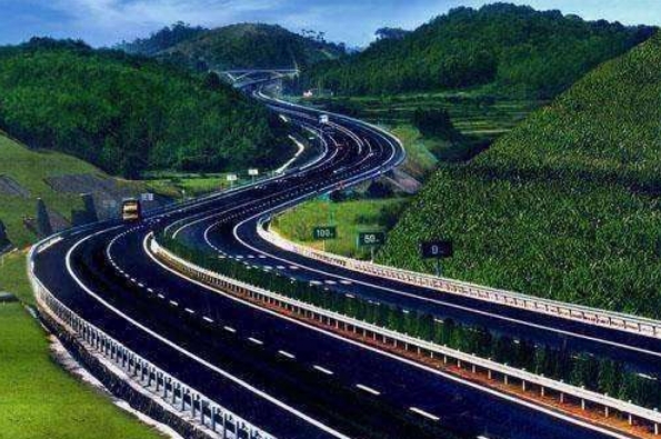 中国所有的高速公路为什么都是弯的，不应该是两点之间直线最短吗？