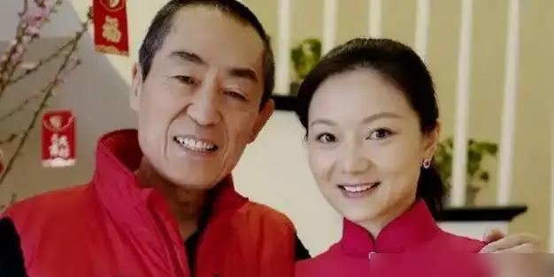 张艺谋娶陈婷，陈婷才是真赢家！

陈婷没有像杜星霖那样借助丈夫的声望来蹭流量，月