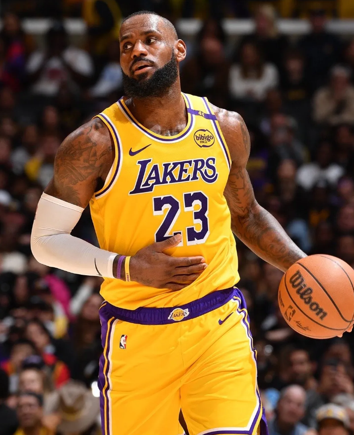 不查不知道，一查吓一跳！现役状元基本都进过全明星

1，詹姆斯——03年状元，进