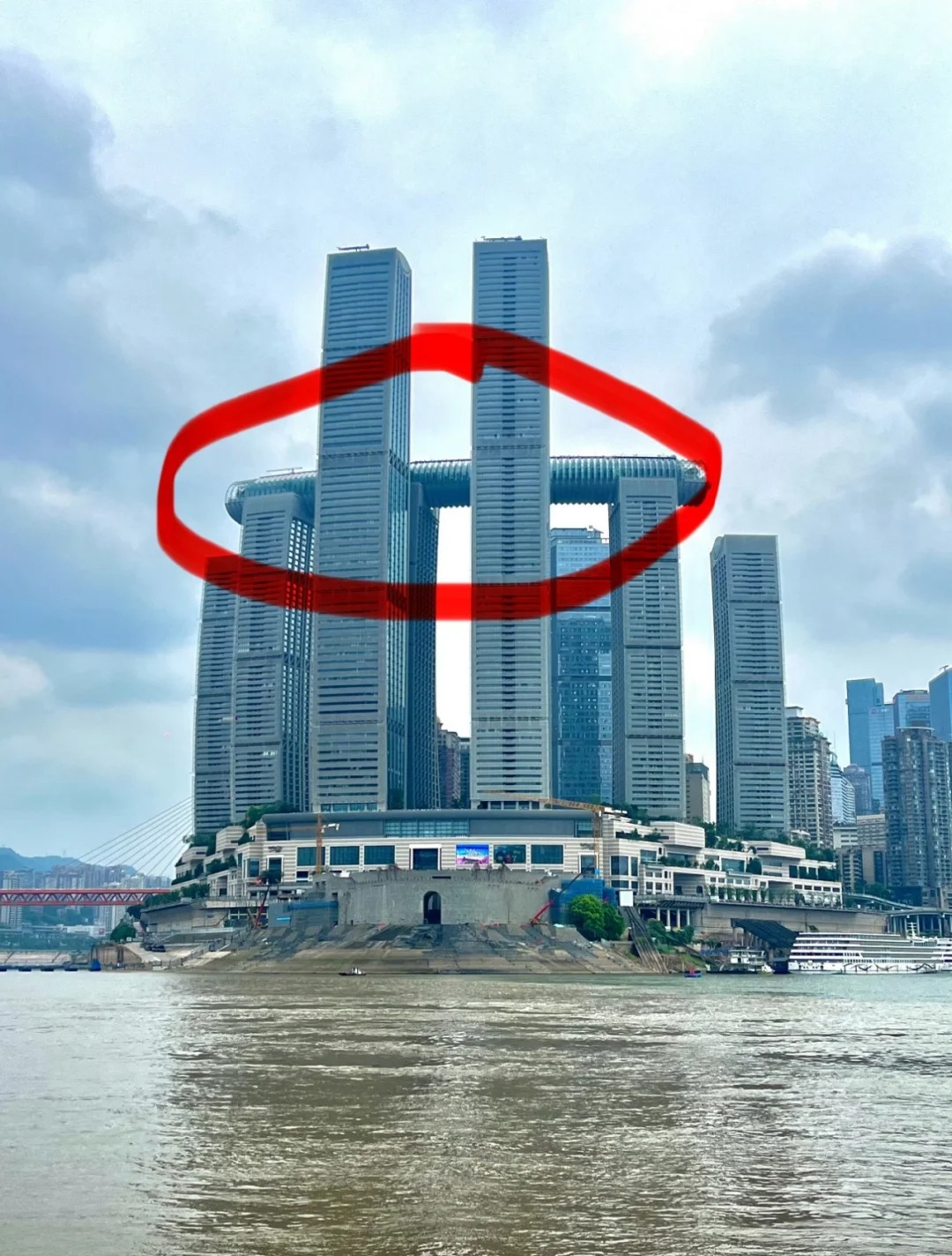 有没有人知道在这上面住多少钱一晚？