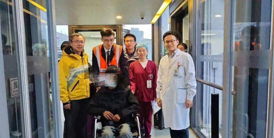 17岁少年咳嗽发热15天，找不到感染原因！一查心脏更吓人！
家人们，今天要给大家