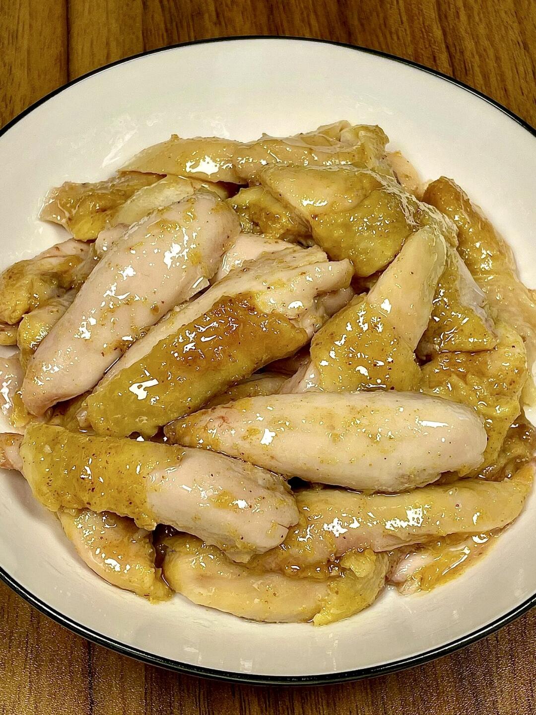 这个盐焗鸡腿好吗我真的服了，怎么会有这么好吃的盐焗鸡腿！