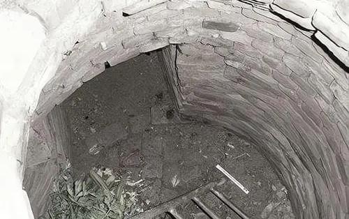 44岁女子神秘殒命菜窖，三个男人背后的爱恨情仇