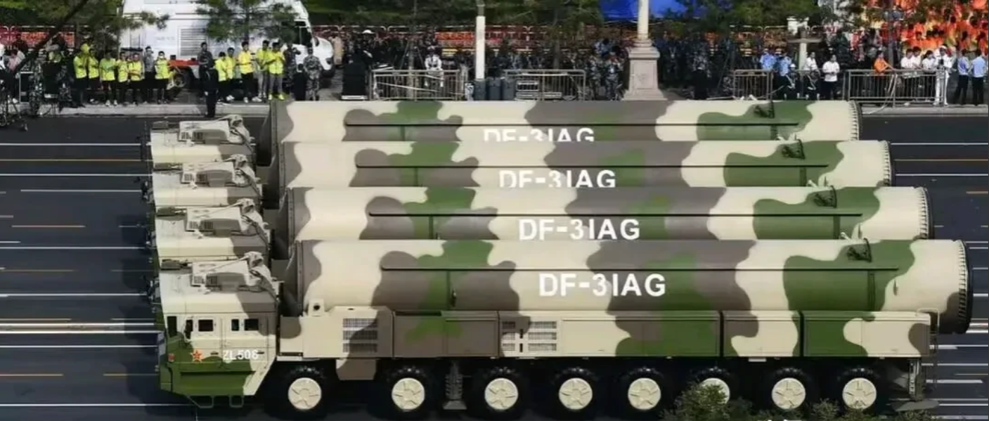 这是中国战略核力量的王牌竞速底牌，也是最后掀桌子时用到武器——东风系列洲际弹道导
