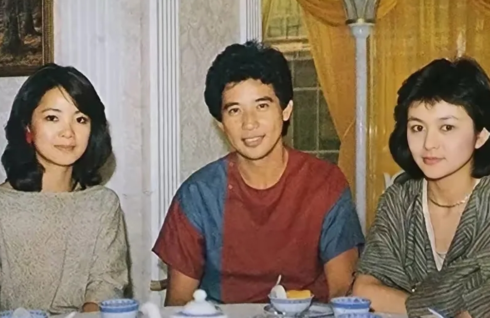 他们是香港八九十年代著名的影视演员，歌手，时光荏苒，你们还记得他们是谁吗？