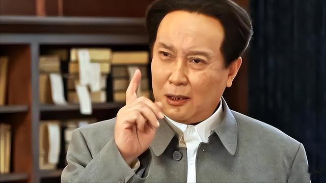 建议央视停播《上甘岭》,这部具有严重历史虚无主义的电视剧(上甘岭重新上映)-第23张图片-九妖电影 建议央视停播《上甘岭》,这部具有严重历史虚无主义的电视剧(上甘岭重新上映)-第23张图片-九妖电影