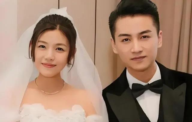 那一年，谢霆锋和张柏芝离婚了，网友：再也不相信爱情了，
那一年，王菲和李亚鹏离婚