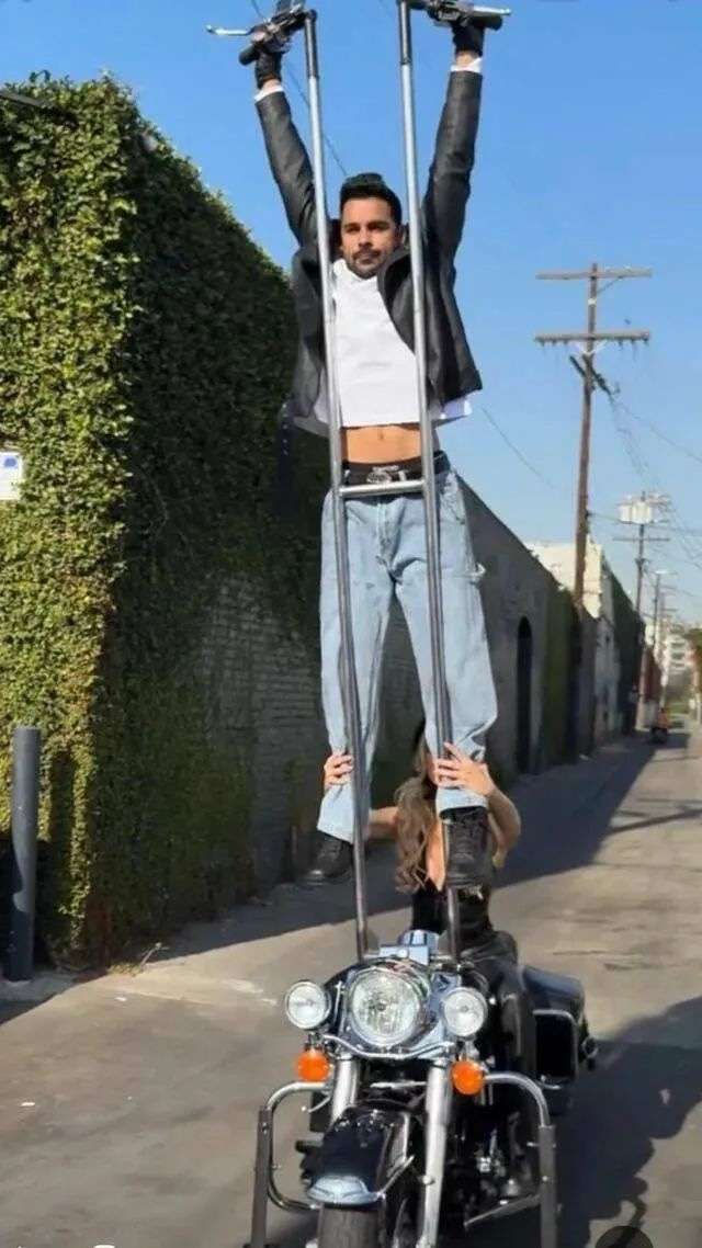 帅气的摩托和驾驶技术