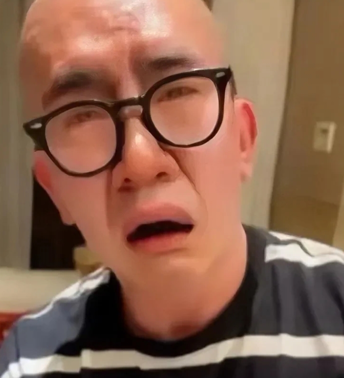 具俊晔回到韩国了！心却被掏空了！着实让人心疼！