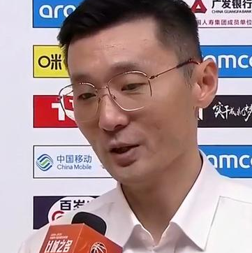 新疆男篮主教练刘炜谈球队对阵青岛的比赛，他表示：青岛内线比较强，因为有杨瀚森这个