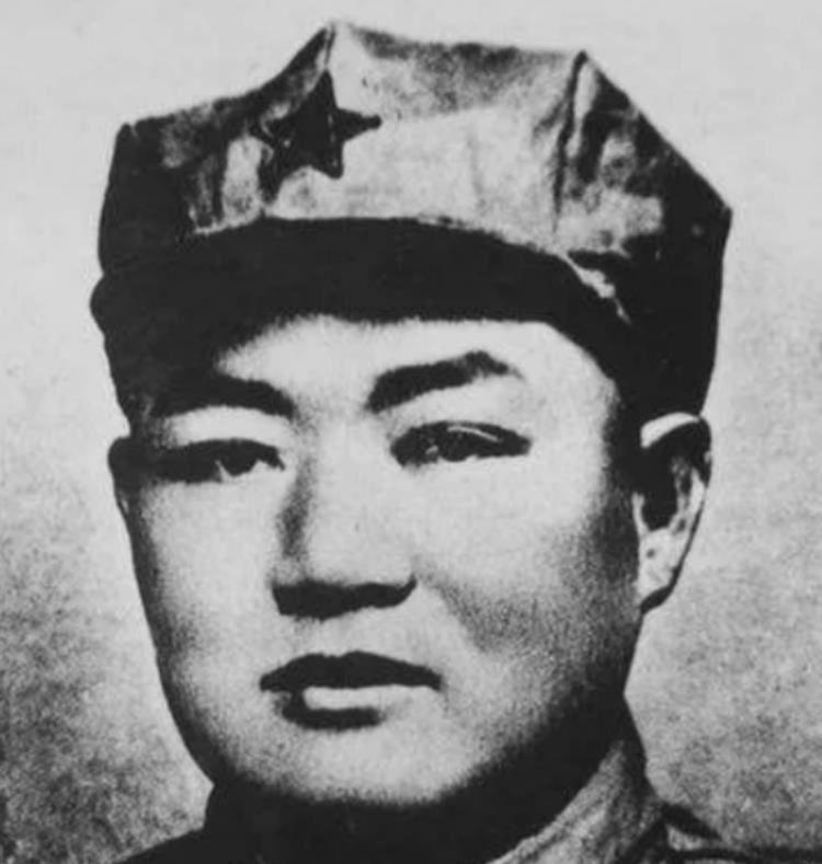 1930年，红军军委书记罗南辉被捕。在敌人尚未施加酷刑之际，他却迫不及待地供出了