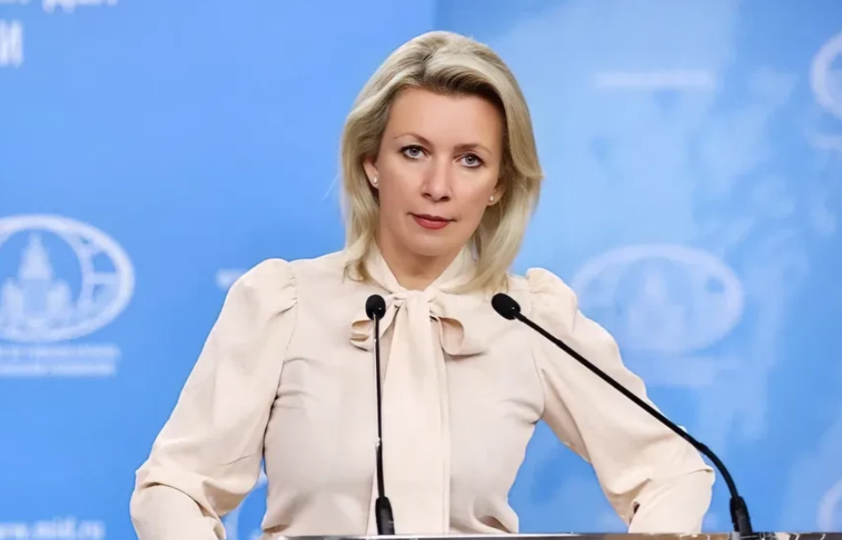 太尴尬了！美国在多米尼加扣押了委内瑞拉总统马杜罗正在保养的专机，并且将运往美国佛