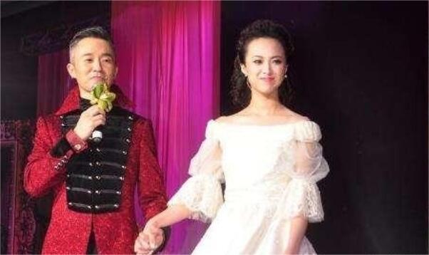 程雷：东方卫视的“台柱子”与人生智慧