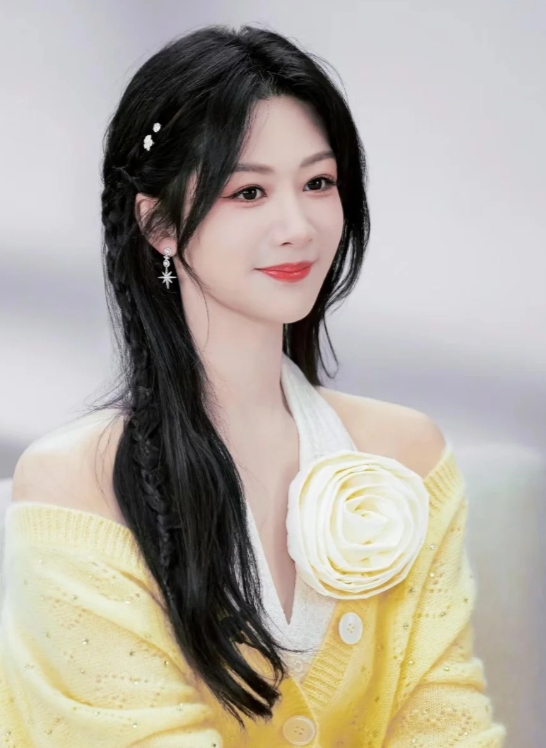 杨紫伴嫁，杨洋泪点，乔欣豪门婚引热议