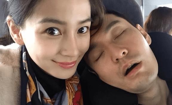 黄晓明与杨颖的搞怪合照证明了曾经有多爱对方