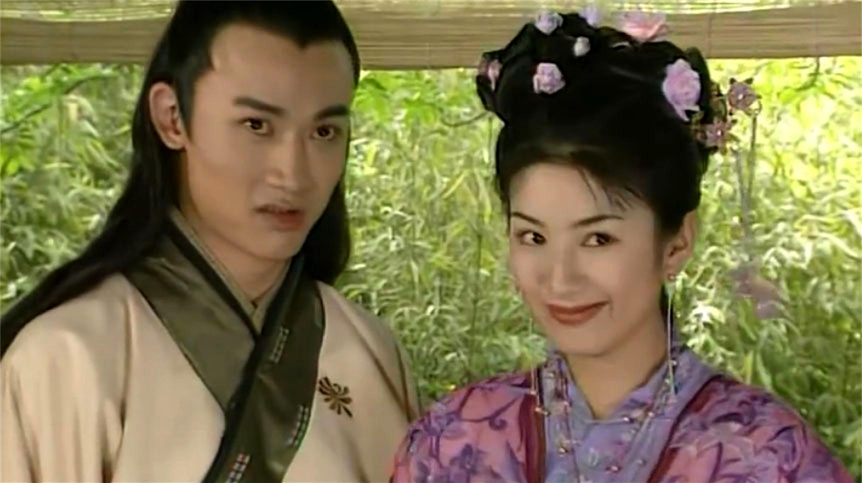 聂远和老婆还有鲁豫一起吃大闸蟹，聂远说：“你们知道这蟹醋是谁教我调的吗？我不是跟