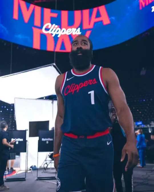 哈登你个老6！詹杜库首发没跑，全明星30天后开打，NBA全明星看这篇就够了！
