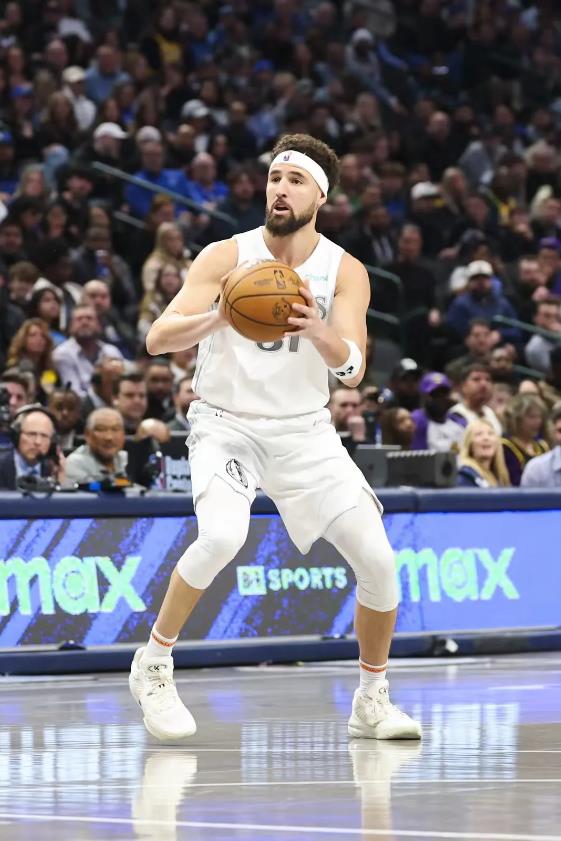汤普森成为东契奇交易的打脸者！

东契奇被交易这件事在NBA引发激烈讨论，没有人