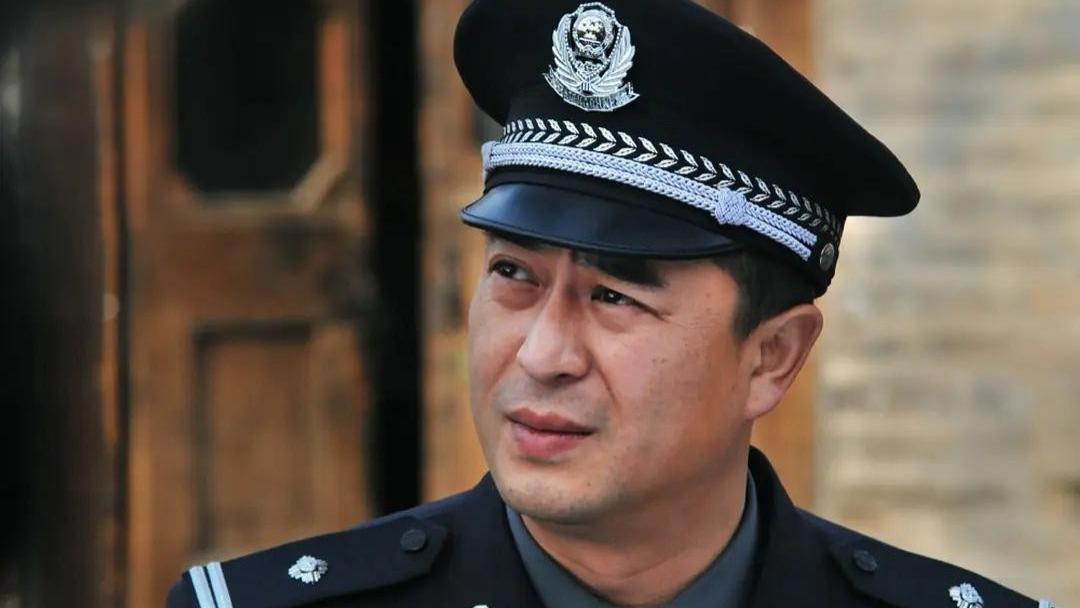 乡村小站，中年危机，真相待解？