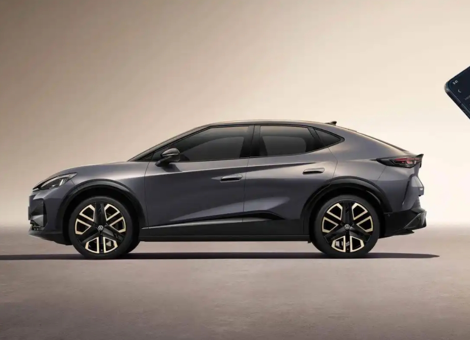 好多买了混动车的朋友说，他们下次买车会选择纯电车。
我问他们你要不要选择燃油车？