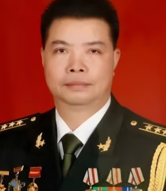 1985年，我军一侦察兵过境执行任务， 越军对他恨之入骨，曾用15万元人民币悬赏
