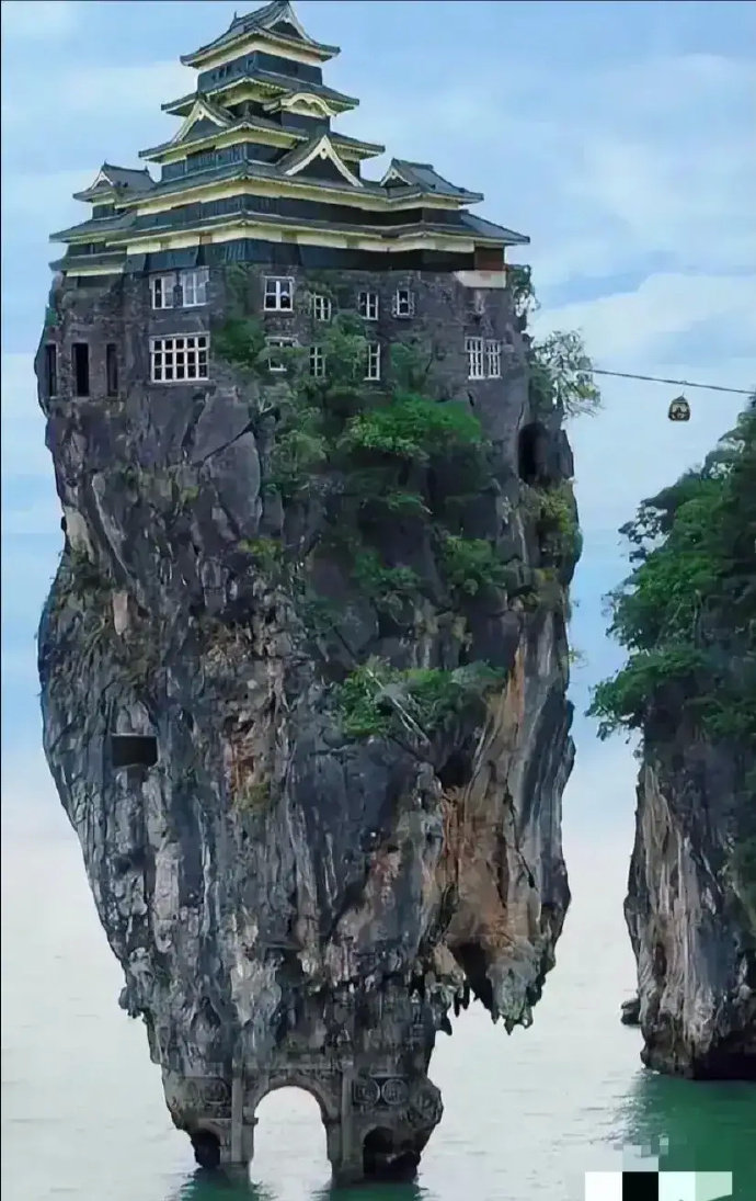 一个人住在这里三年