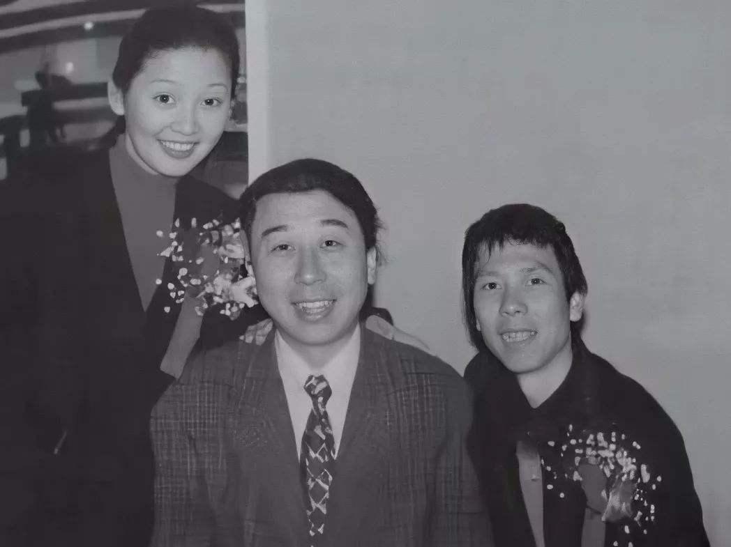 1991年，冯巩一大早就接到了冯小刚的电话：“巩哥，我女儿做唇腭裂手术，需要60