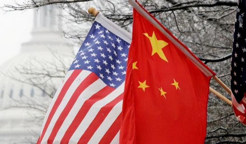 中美关系彻底摊牌！近日，美国众议院以绝对优势通过《重要的共产主义教育法案》，这一