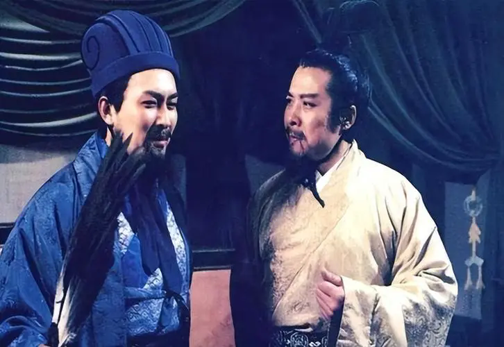 假如我是一位古代历史研究员，我的高考作文“人与人之间要学会相处交流。虽然不交流可