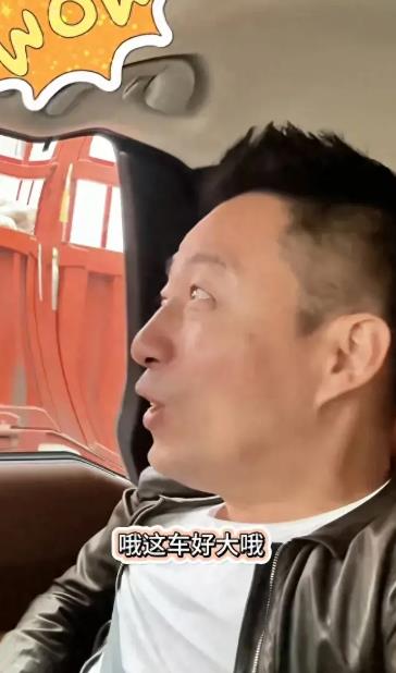 别的不说，就凭汪小菲面对小梅和大S的状态都可以看出区别。
 
一个开心闹腾，另一