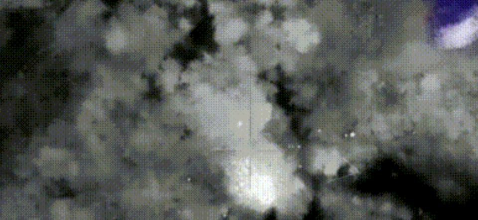 俄军震撼发布视频，炫耀其“猎户座”察打无人机在库尔斯克地区边境的格卢什科夫地区取