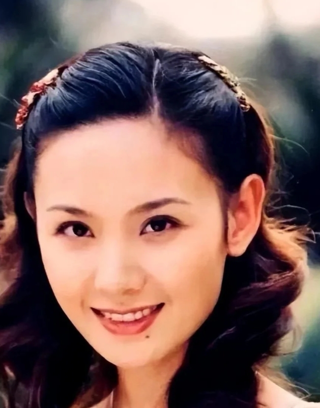 程莉莎的人生历程