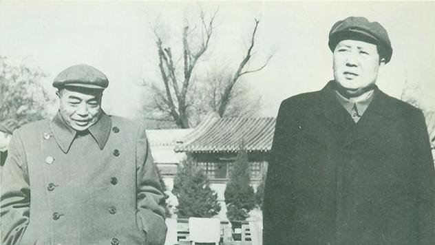 53年罗荣桓在北戴河休养，彭德怀去探望，罗怒批：老彭，你真糊涂