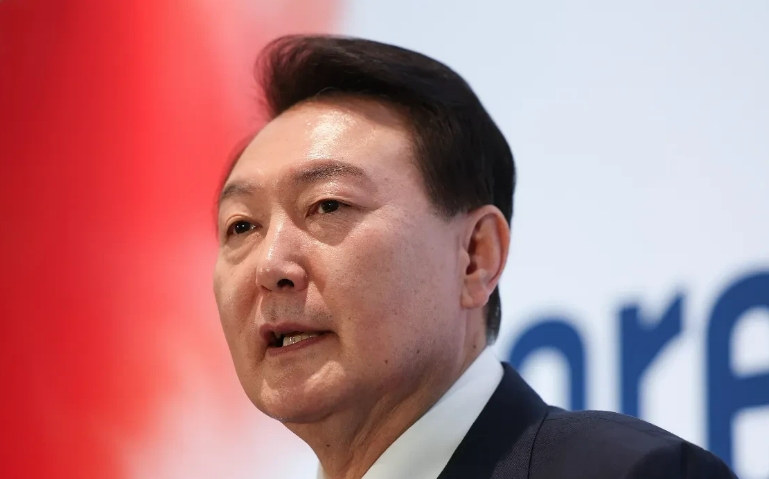 快讯！快讯！
韩国出事了！
12月27日发生了一件让人匪夷所思的事情，韩国警方竟