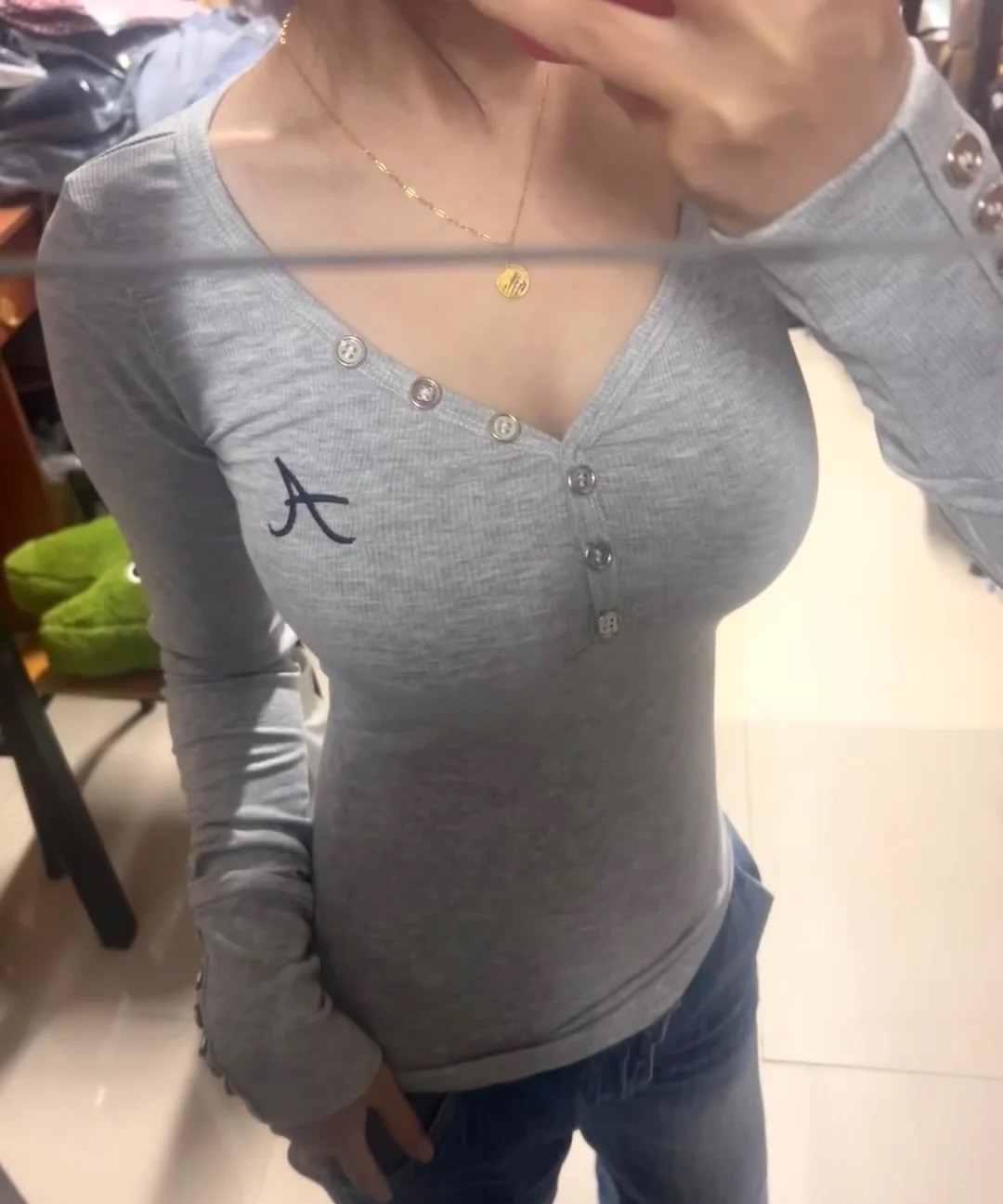 走在时代前沿的大学生哈哈哈哈