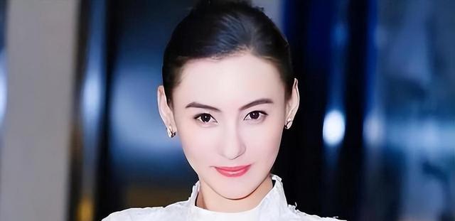 这一次,42岁的张柏芝彻底撕碎了身上的“遮羞布”(张柏芝唱哭了王菲的歌)-第5张图片-九妖电影 这一次,42岁的张柏芝彻底撕碎了身上的“遮羞布”(张柏芝唱哭了王菲的歌)-第5张图片-九妖电影