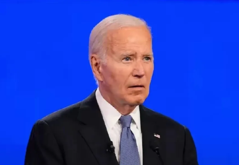 拜登退休前还有这些大招助攻乌克兰！

第一，取消所有武器弹药限制，让乌克兰在军事