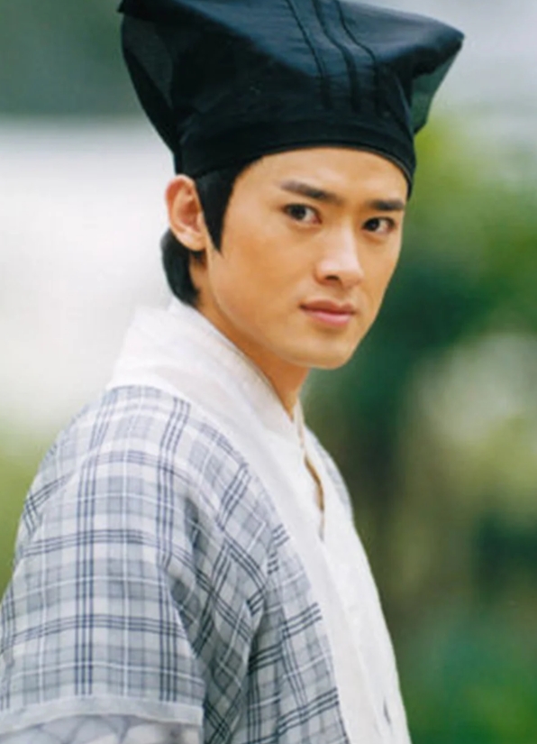 娱乐圈传奇友情，演艺双巅峰的辉煌人生