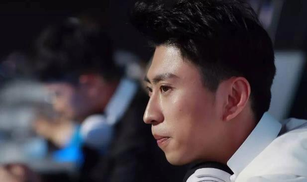 蒋易是一位优秀的演员和公益人士