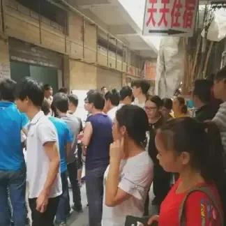 现在才发现，中国制造业最大的危机，不是美国科技封锁，而是年轻人已经没人愿意去工厂