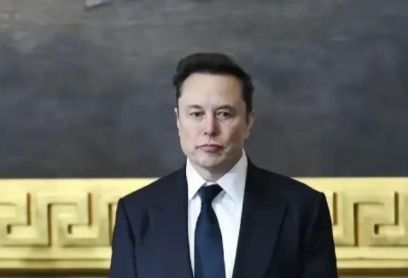 马斯克绝对是受到高人指点。马斯克请辞效力部部长，可谓功成身退。美国政治已经积重难