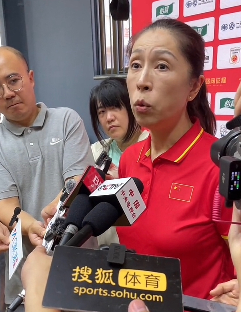 关于不招潘臻琦，郑薇这么解释：

不招潘臻琦，不是说她不够优秀，而确实是，我们的